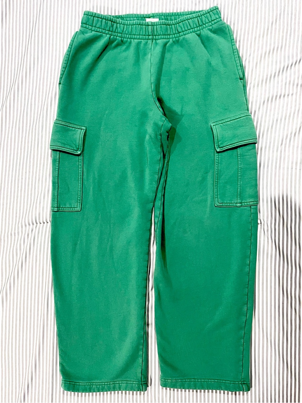 TNA Cozy Mega Fit Green Sweatpants - Women's - Medium
